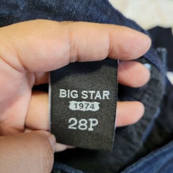 Big Star Blue Dark Wash Sarah Slim Bootcut Size 28P - Picture 7 of 10